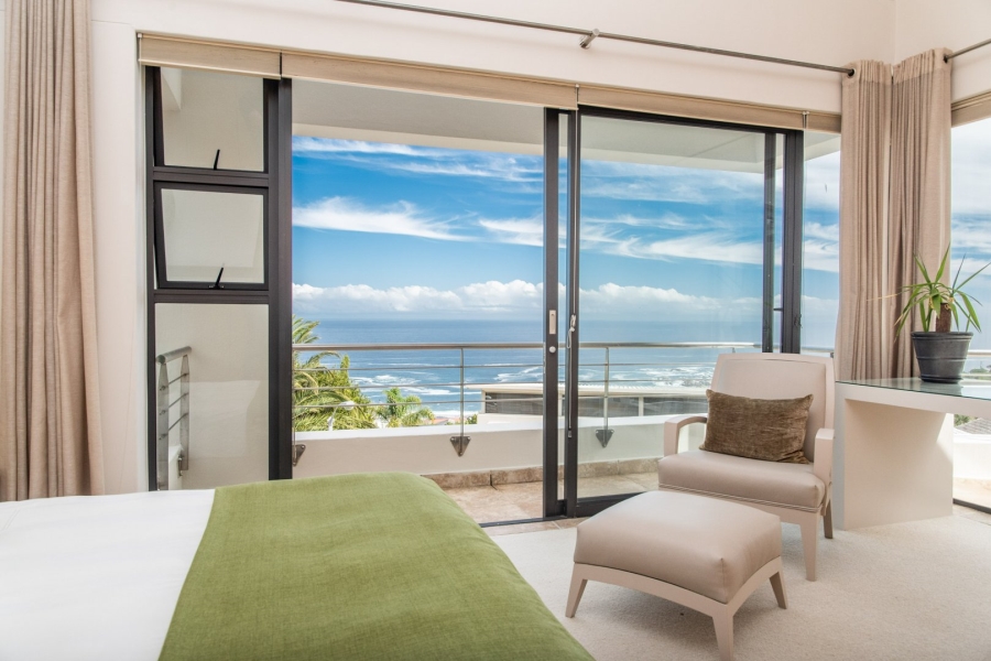 To Let 4 Bedroom Property for Rent in Camps Bay Western Cape